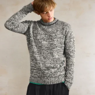 Sandnes Garn 2412-07 Harvey sweater Men - Heleen Design