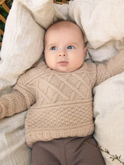 Sandnes Garn 2413-01 Guernsey Sweater Baby - Image 4